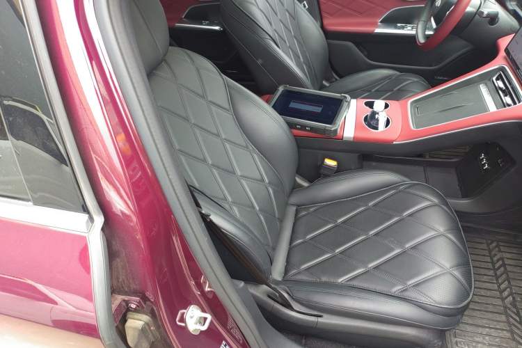 Used Chery Fulwin A9L 2025 Model, Four-Wheel Drive High-Energy Peak Edition Right Front Seat