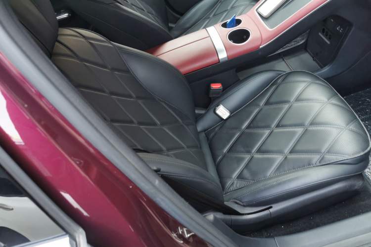 Used Chery Fulwin A9L 2025 Model, Four-Wheel Drive High-Energy Peak Edition Right Front Seat