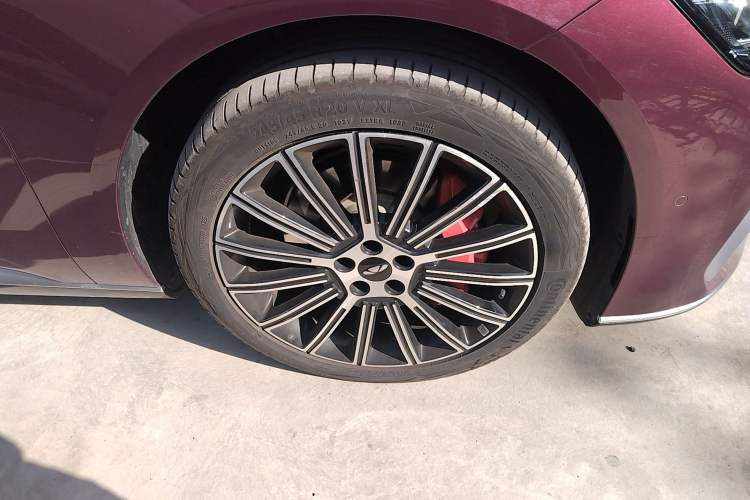 Used Chery Fulwin A9L 2025 Model, Four-Wheel Drive High-Energy Peak Edition Right Front Wheel Hub