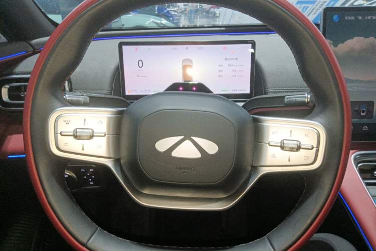 Used Chery Fulwin A9L 2025 Model, Four-Wheel Drive High-Energy Peak Edition Steering Wheel