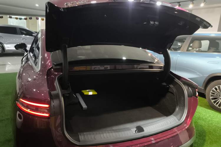 Used Chery Fulwin A9L 2025 Model, 260 Ultra-Long Range Prestige Edition Trunk