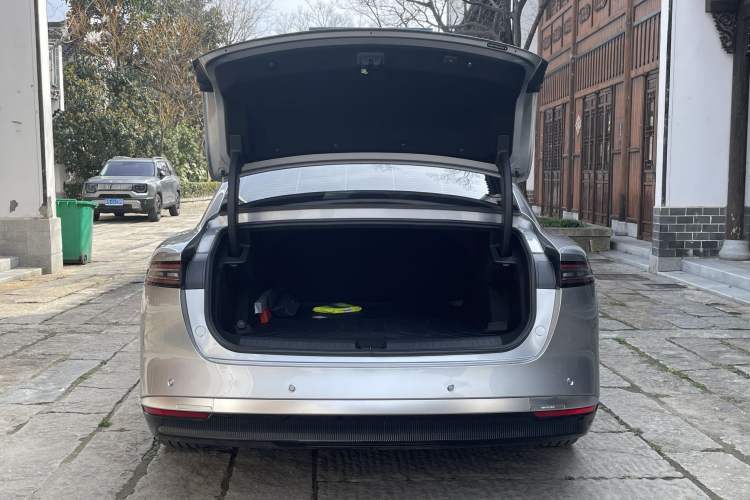 Used Chery Fulwin A9L 2025 Model, 260 Ultra-Long Range Prestige Edition Trunk