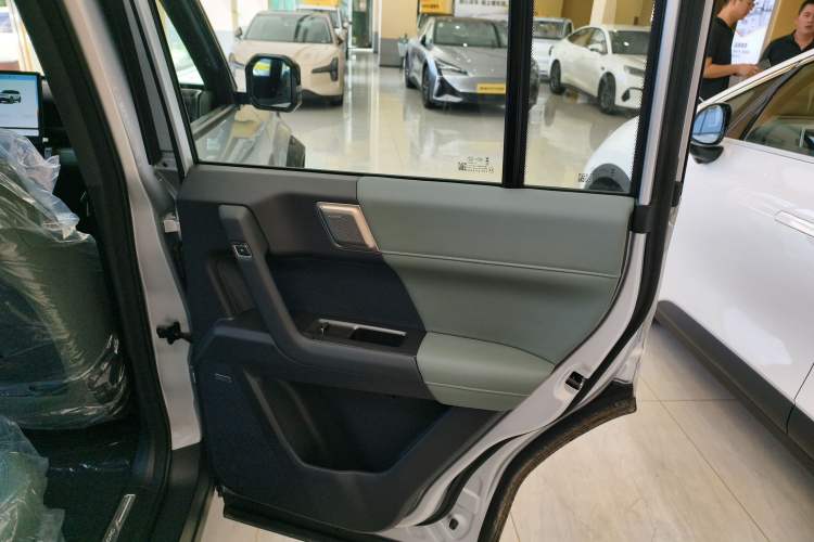 Used Chery Fulwin X3 2025 Model 401 Zhi Shang Edition Interior 6