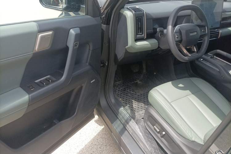 Used Chery Fulwin X3 2025 Model 520 Zhishang Edition Driver Seat