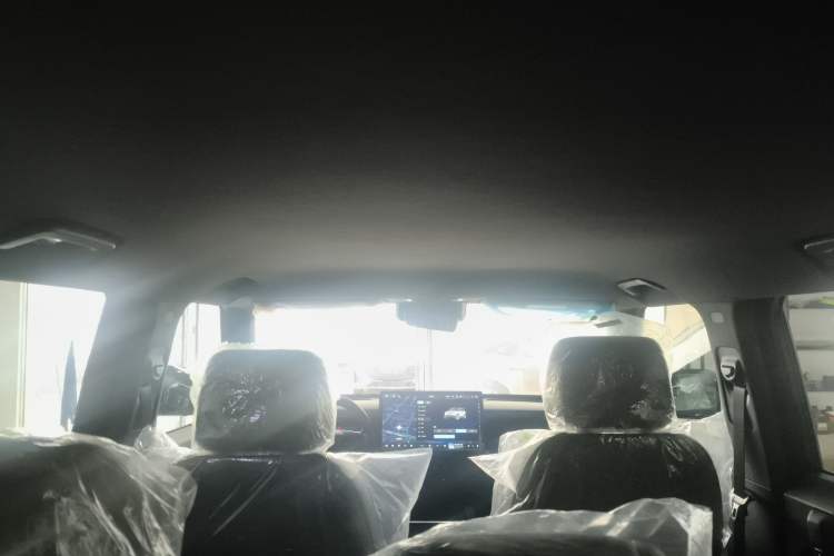 Used Chery Fulwin X3 2025 Model 401 Zhi Shang Edition Headliner
