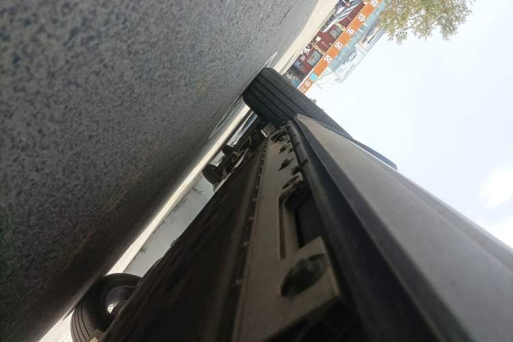 Used Chery Fulwin X3 2025 Model 520 Zhishang Edition Right Side Sill