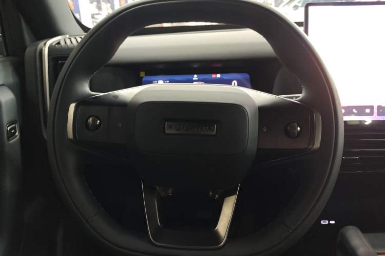 Used Chery Fulwin X3 Plus 2025 Model 501 Four-Wheel Drive Smart Leading Edition Steering Wheel