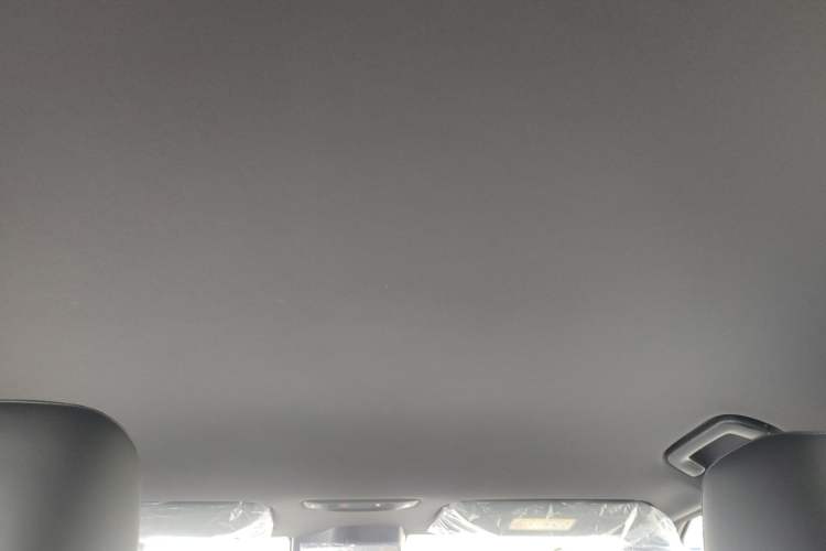 Used Chery Fulwin X3L 2025 Model 215 Long-Distance Edition Headliner