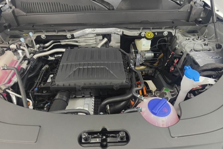 Used Chery Fulwin X3L 2025 Model 215 Long-Distance Edition Engine Bay