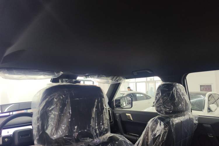 Used Chery Fulwin X3L 2025 Model 215 Long-Distance Edition Headliner