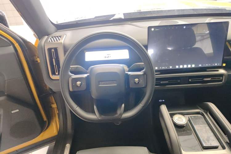 Used Chery Fulwin X3L 2025 Model 205 All-Wheel Drive High-Energy Edition Steering Wheel