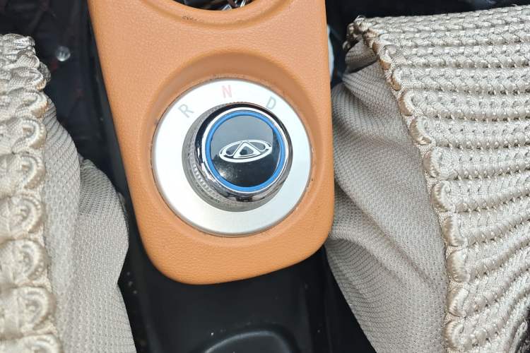 Used Chery Little Ant 2018 400 4-Seater Smart Edition Gear Lever