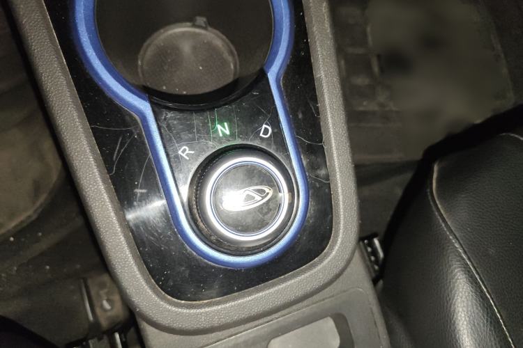 Used Chery Little Ant 2019 4-Seater Smart Edition 35 kWh Gear Lever