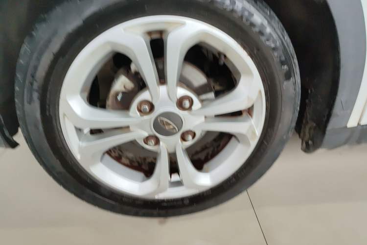 Used Chery Little Ant 2017 2-Seat Smart Edition Left Front Wheel Hub