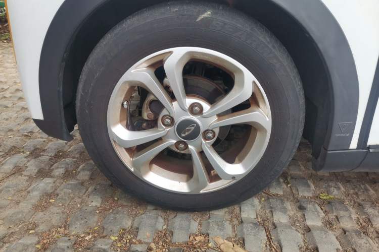 Used Chery Little Ant 2017 2-Seat Smart Edition Right Front Wheel Hub