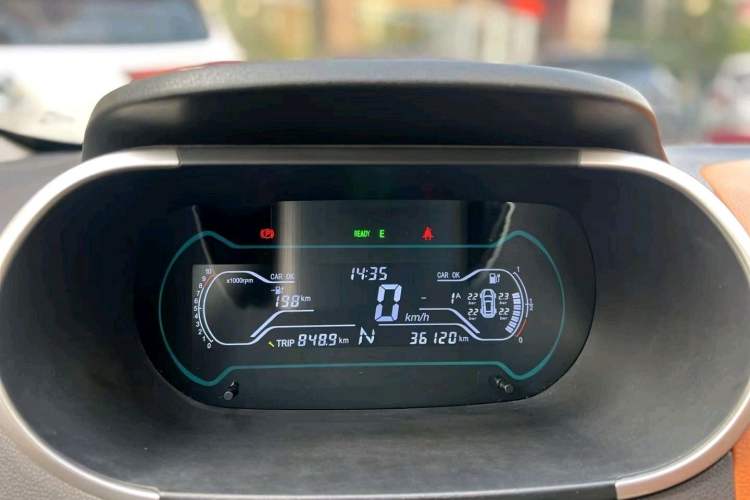 Used Chery Little Ant 2018 400 4-Seater Smart Edition Odometer Close Up