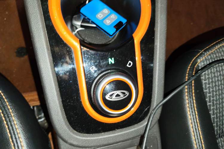 Used Chery Little Ant 2018 400 4-Seater Smart Edition Gear Lever