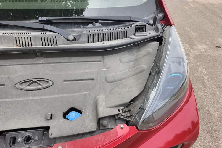 Used Chery Little Ant 2019 4-Seater Smart Edition 30.6 kWh Engine Bay Left