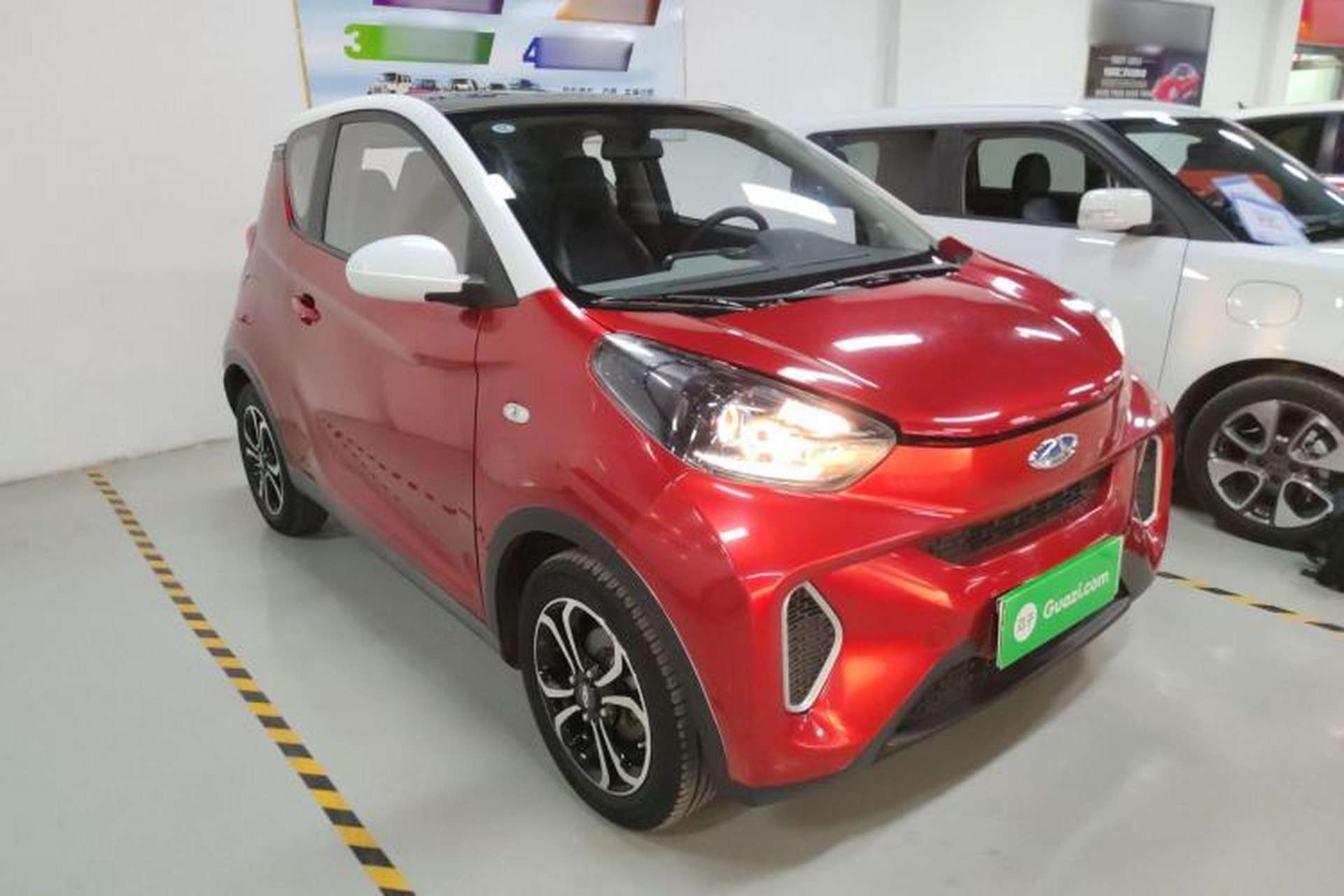 Used Chery Little Ant 2019 4-Seater Smart Edition 35 kWh Front Right 45 Deg