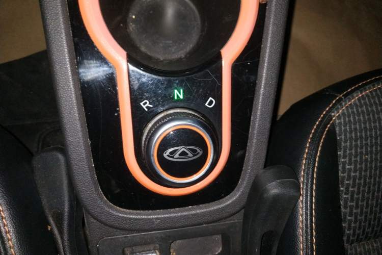 Used Chery Little Ant 2019 4-Seater Smart Edition 35 kWh Gear Lever