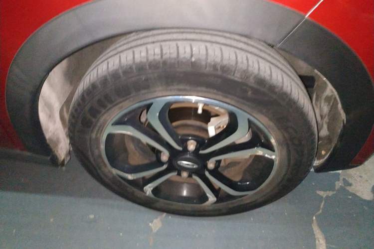 Used Chery Little Ant 2019 4-Seater Smart Edition 35 kWh Right Front Wheel Hub