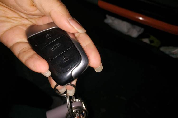 Used Chery Little Ant 2019 4-Seater Smart Edition 35 kWh Vehicle Key
