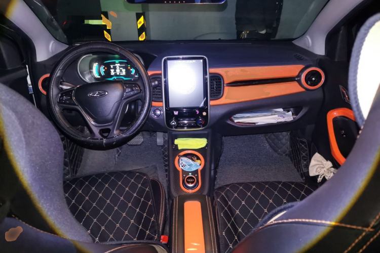 Used Chery Little Ant 2019 4-Seater Smart Edition 35 kWh Center Console