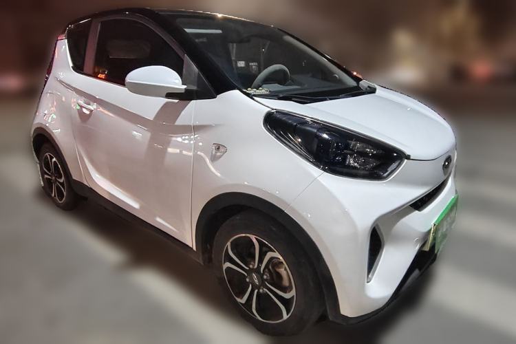 Used Chery Little Ant 2019 4-Seater Smart Edition 35 kWh Front Right 45 Deg