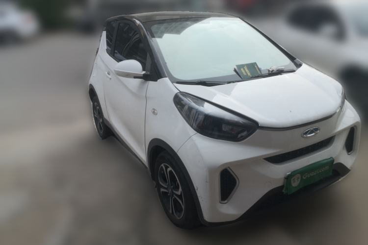 Used Chery Little Ant 2019 4-Seater Smart Edition 35 kWh Front Right 45 Deg