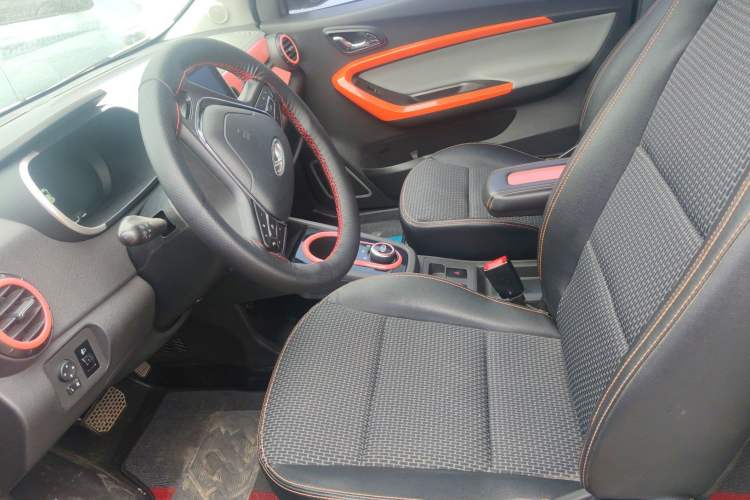 Used Chery Little Ant 2019 4-Seater Smart Edition 35 kWh Left Front Seat