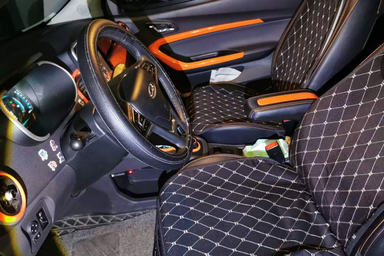 Used Chery Little Ant 2019 4-Seater Smart Edition 35 kWh Left Front Seat