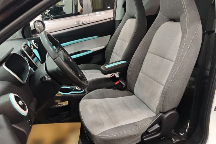 Used Chery Little Ant 2019 4-Seater Smart Edition 35 kWh Left Front Seat