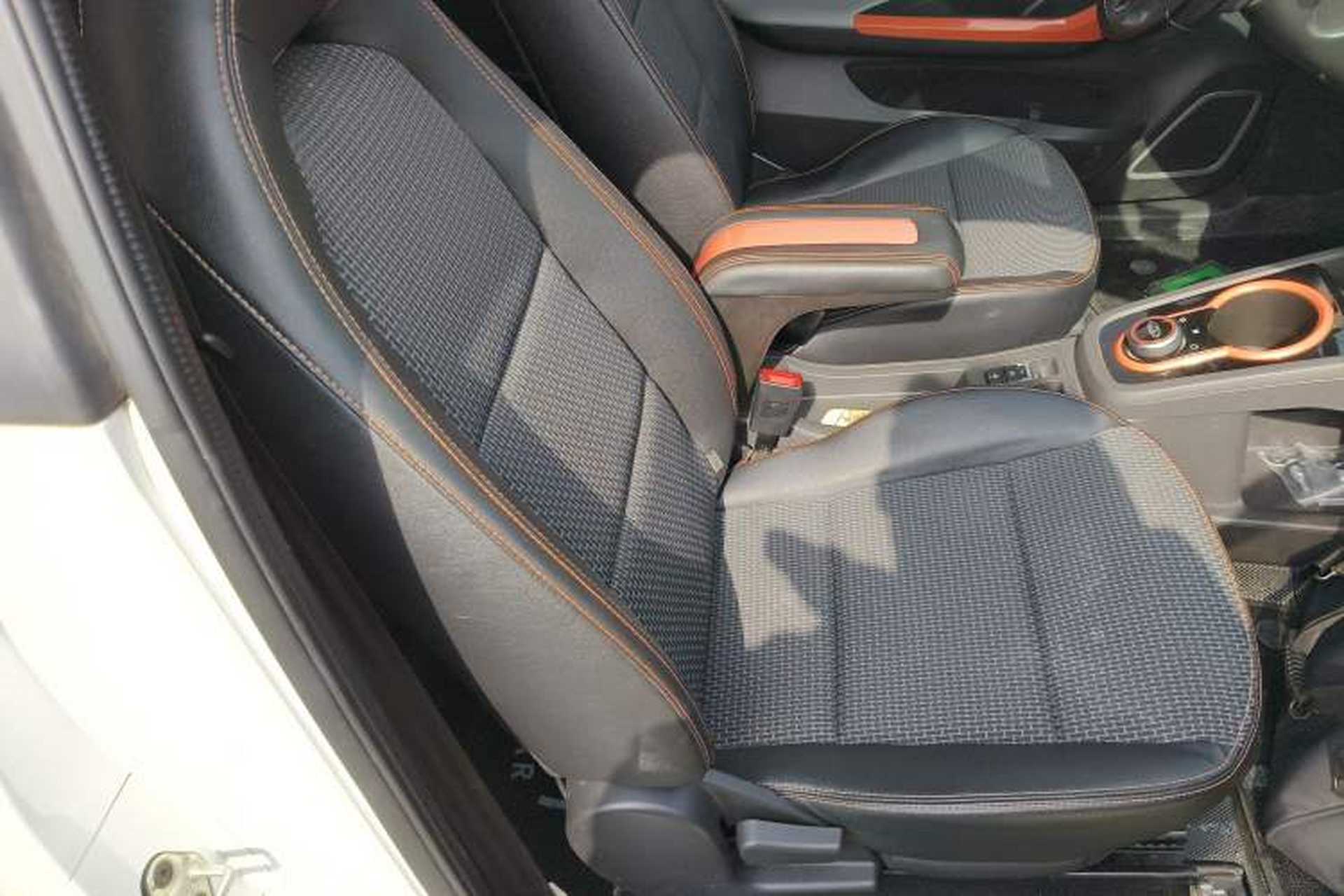 Used Chery Little Ant 2019 4-Seater Smart Edition 35 kWh Right Front Seat