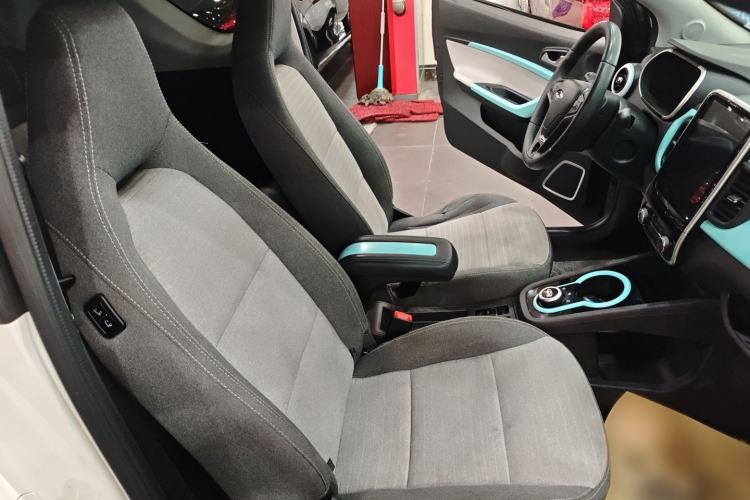 Used Chery Little Ant 2019 4-Seater Smart Edition 35 kWh Right Front Seat