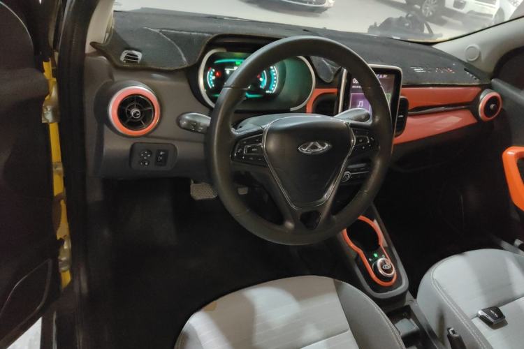 Used Chery Little Ant 2019 4-Seater Smart Edition 35 kWh Center Console