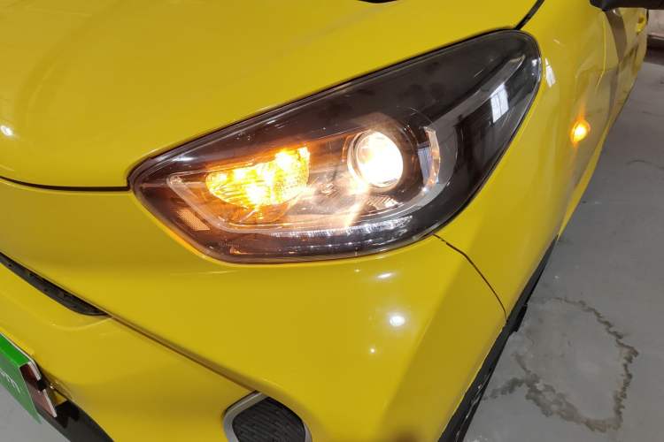 Used Chery Little Ant 2019 4-Seater Smart Edition 35 kWh Left Front Headlight