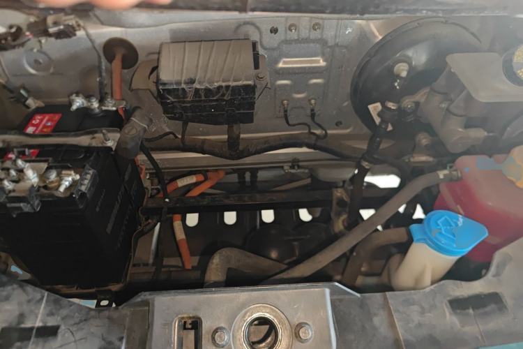 Used Chery Little Ant 2021 200 000-Yuan Ant Fan Edition Energized Version Lithium Iron Phosphate 301 km Engine Bay