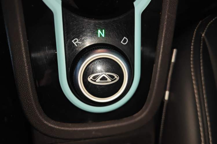 Used Chery Little Ant 2021 200 000-Yuan Ant Fan Edition Energized Version Lithium Iron Phosphate 301 km Gear Lever