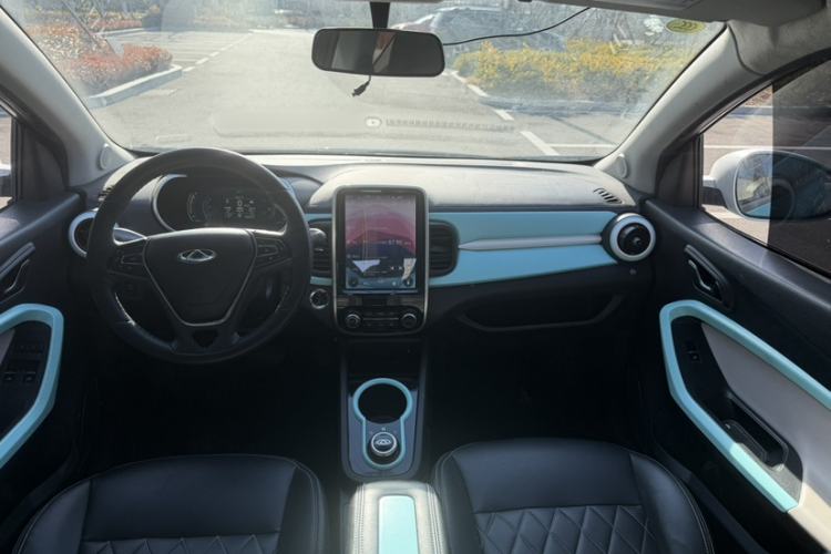 Used Chery Little Ant 2021 200 000-Yuan Ant Fan Edition Energized Version Lithium Iron Phosphate 301 km Interior 9
