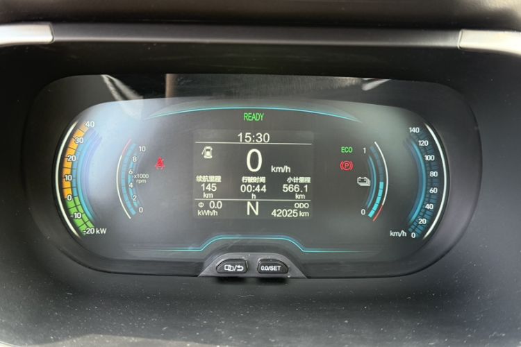 Used Chery Little Ant 2021 150 000 Yuan Ant Fan Edition Ant Stylish Version Lithium-Ion Battery Odometer Close Up