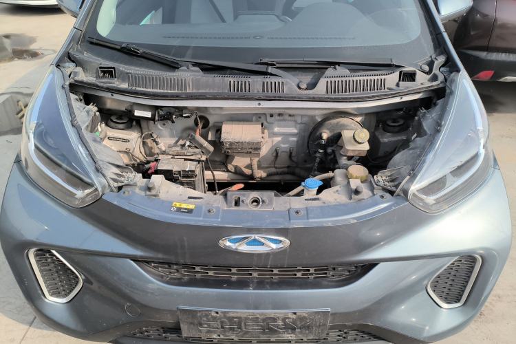 Used Chery Little Ant 2021 150 000 Yuan "Ant Fan" Edition New Ant Cool Version Lithium-Ion Battery Engine Bay