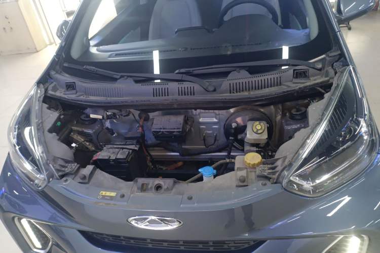 Used Chery Little Ant 2021 200 000-Yuan Ant Fan Edition Oxygen Version Lithium Iron Phosphate 301 km Engine Bay