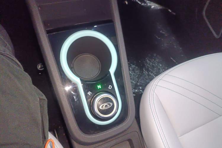 Used Chery Little Ant 2021 200 000-Yuan Ant Fan Edition Oxygen Version Lithium Iron Phosphate 301 km Gear Lever