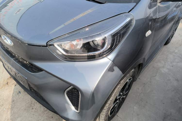 Used Chery Little Ant 2021 150 000 Yuan "Ant Fan" Edition New Ant Cool Version Lithium-Ion Battery Left Front Headlight