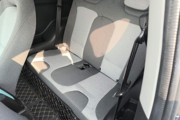Used Chery Little Ant 2021 150 000 Yuan "Ant Fan" Edition New Ant Cool Version Lithium-Ion Battery Left Rear Seat