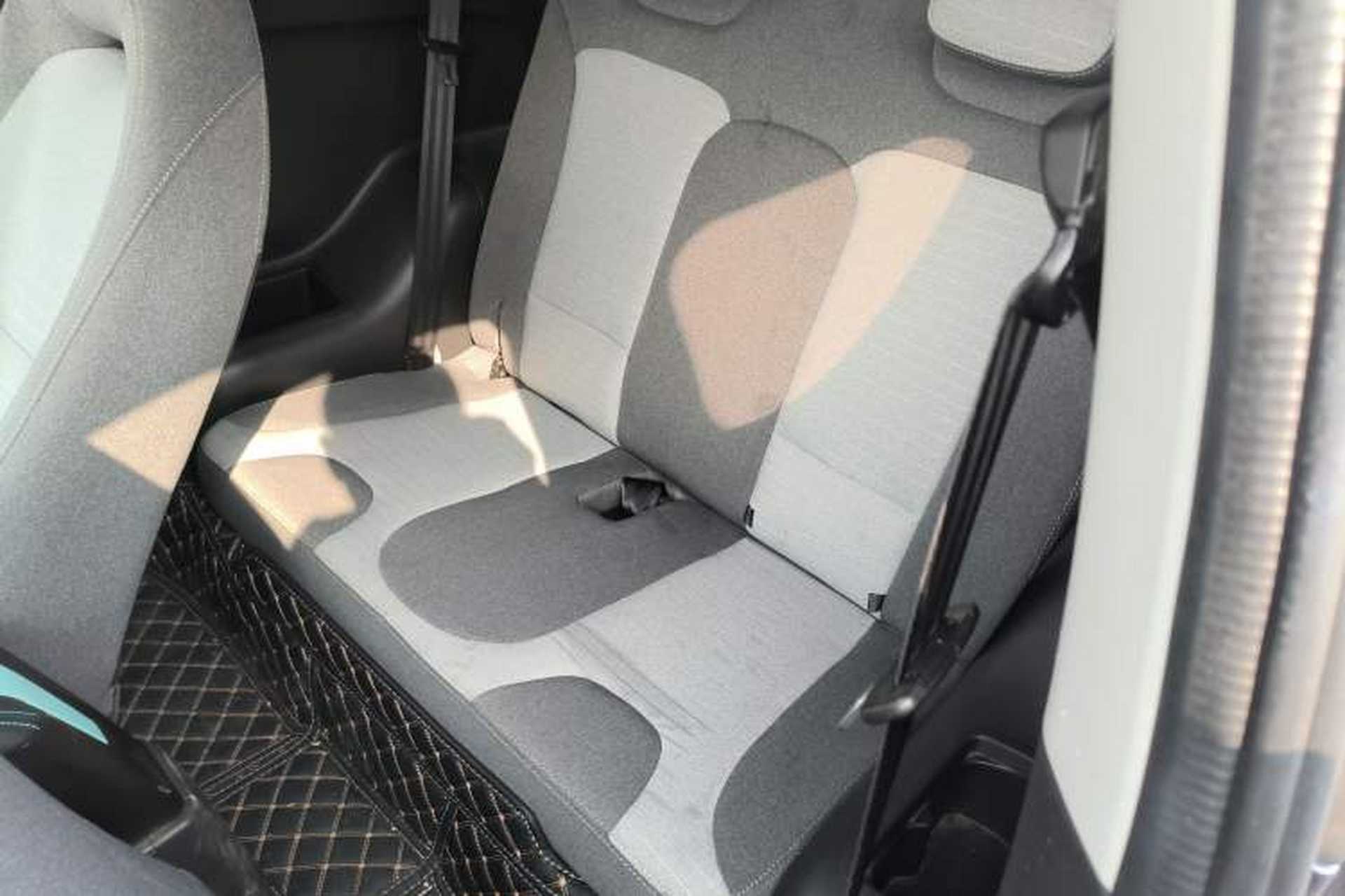 Used Chery Little Ant 2021 150 000 Yuan "Ant Fan" Edition New Ant Cool Version Lithium-Ion Battery Left Rear Seat