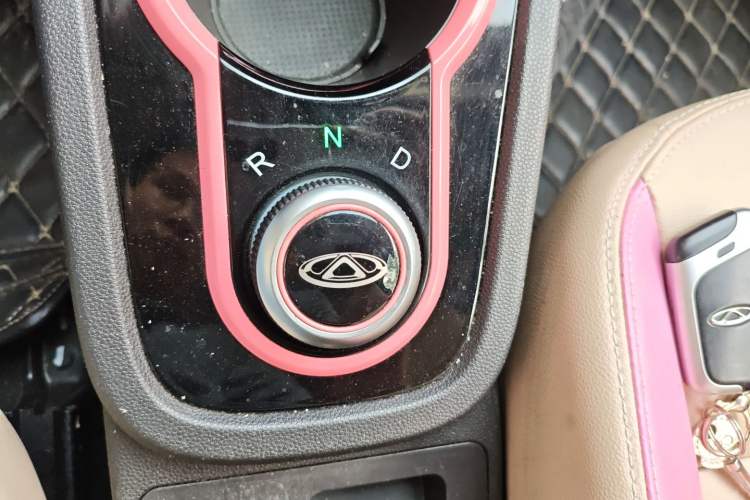 Used Chery Little Ant 2021 150 000 Yuan Ant Fan Edition Queen Version Lithium-Ion Battery Gear Lever