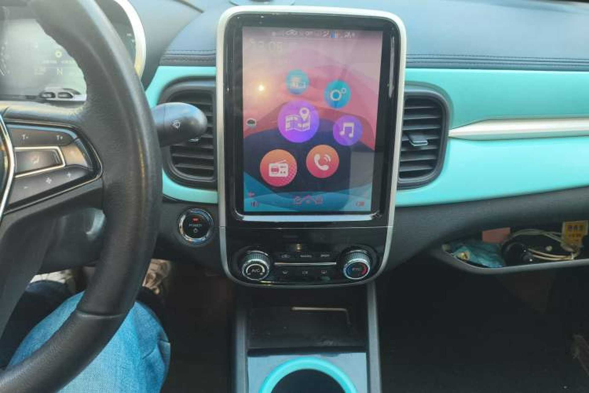 Used Chery Little Ant 2021 200 000 Yuan "Ant Fan" Edition Energized Version NMC Lithium Battery 301 km Audio And AC Panel