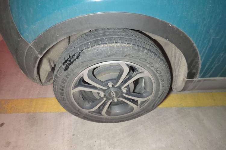 Used Chery Little Ant 2021 150 000 Yuan Ant Fan Edition Ant Trend Version Lithium Iron Phosphate Right Rear Wheel Hub