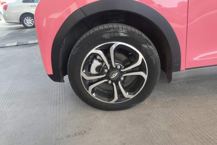 Used Chery Little Ant 2021 150 000 Yuan Ant Fan Edition New Ant Cool Version Lithium Iron Phosphate Left Front Wheel Hub